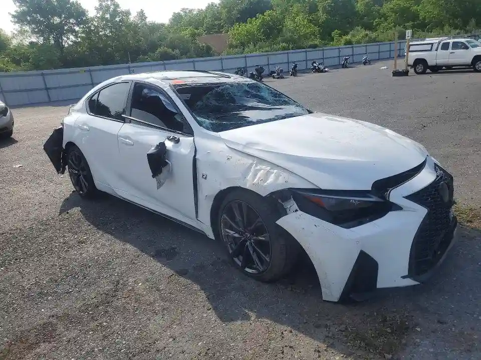 JTHGZ1E2XN5025582 2022 LEXUS IS-3