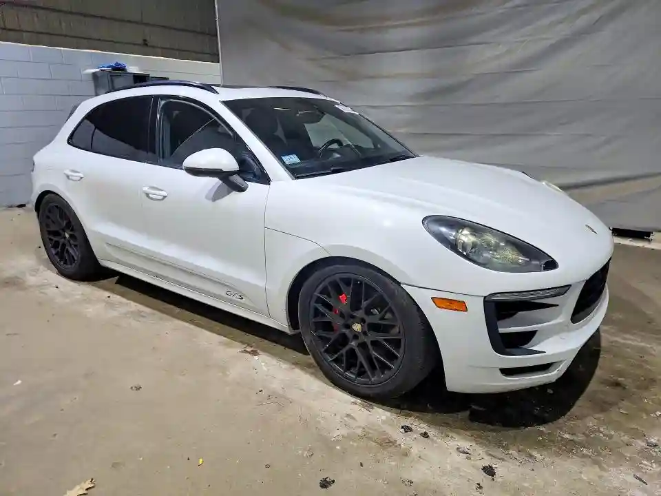 WP1AG2A58HLB53658 2017 PORSCHE MACAN-3