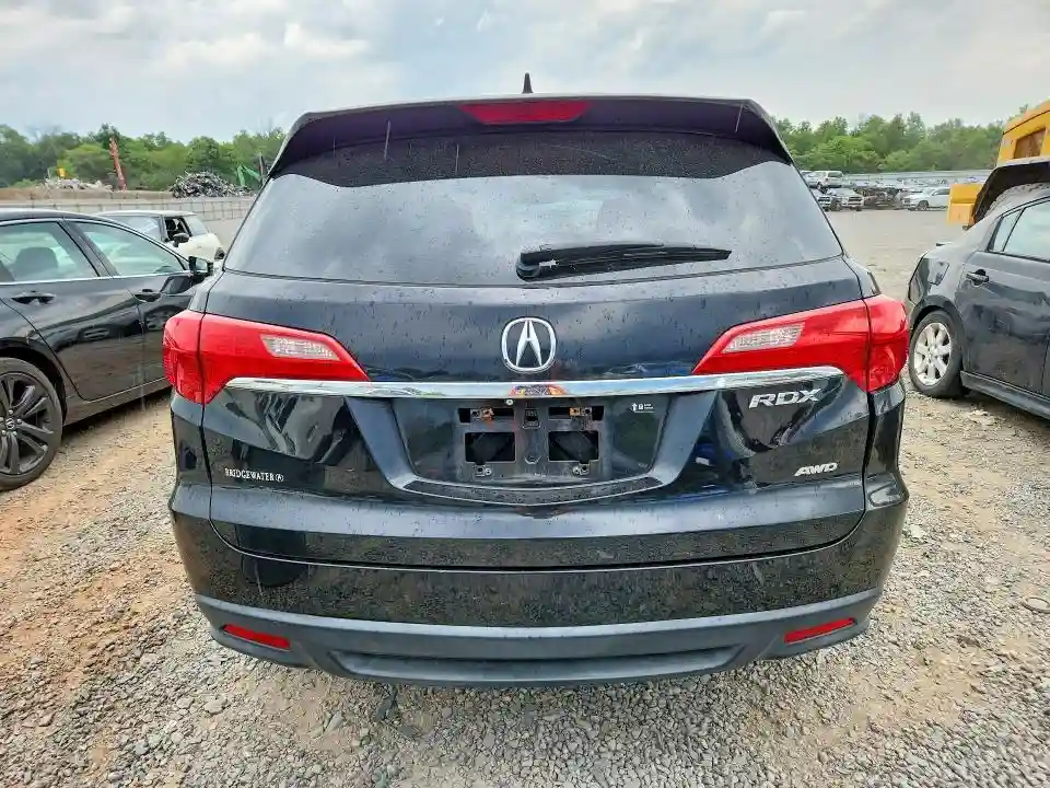 5J8TB4H3XFL008855 2015 ACURA RDX-5