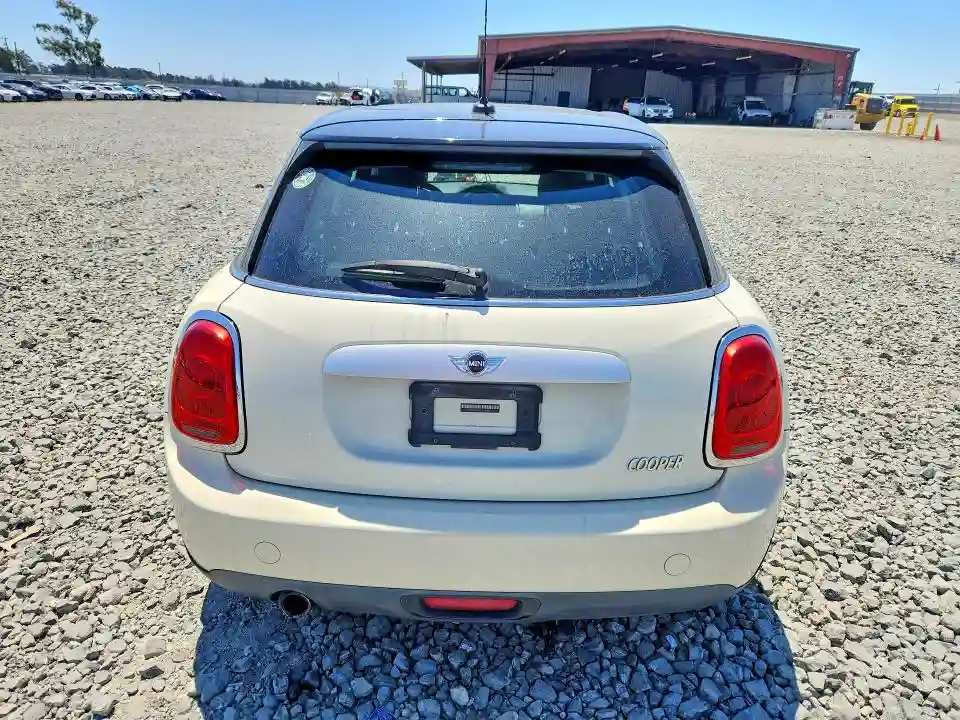 WMWXS5C51FT829015 2015 MINI COOPER-5