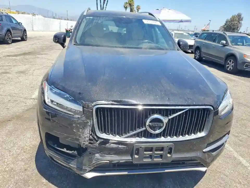 YV4A22PK7K1494501 2019 VOLVO XC90-4