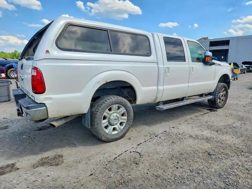 1FT7W2B62FEA30686 2015 FORD F250-2