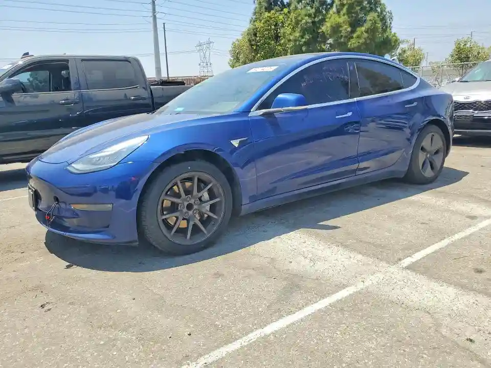 5YJ3E1EA9KF400732 2019 TESLA MODEL 3-0