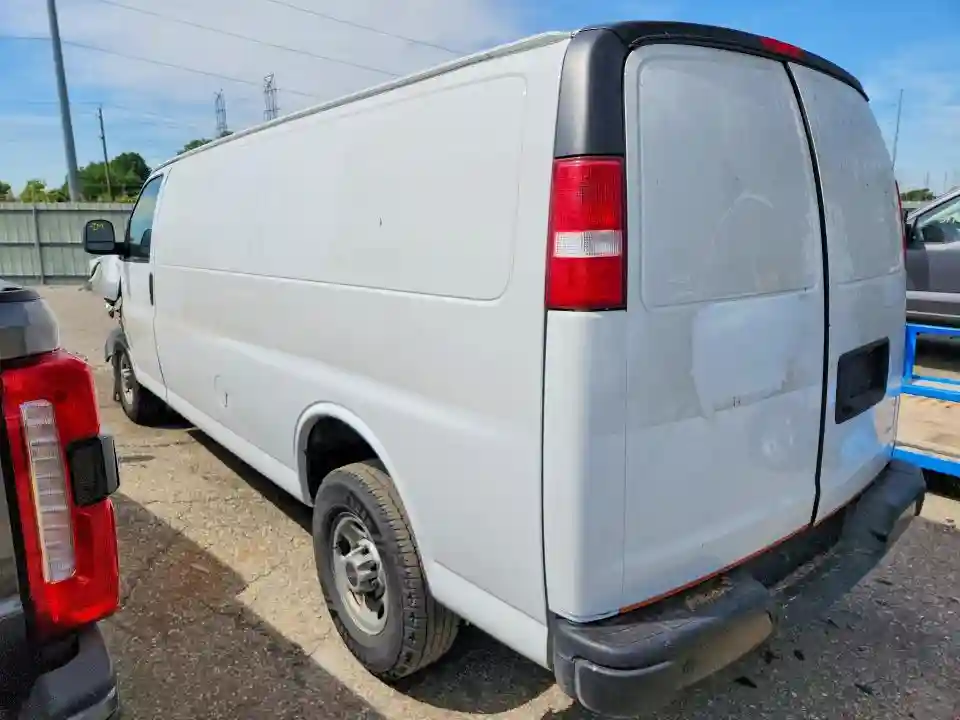 1GTW7BFP2P1134289 2023 GMC SAVANA-1