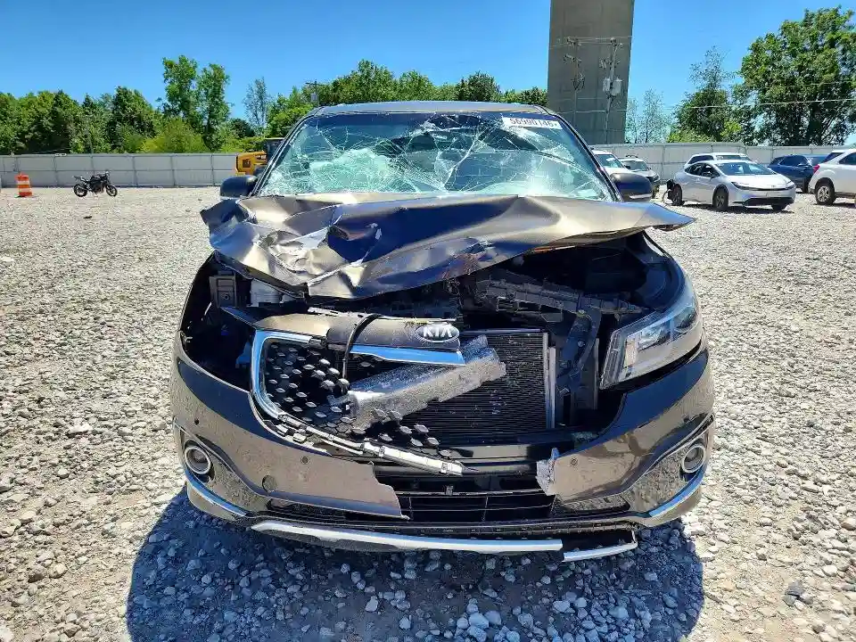 KNDME5C1XJ6350092 2018 KIA SEDONA-4