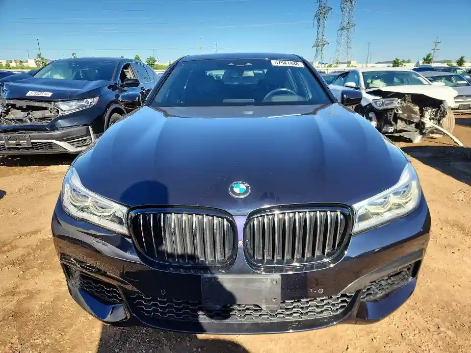WBA7F2C54KB240379 2019 BMW 7 SERIES-4