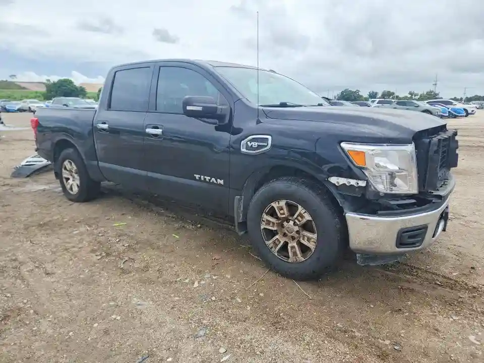 1N6AA1EK1HN529356 2017 NISSAN TITAN-3