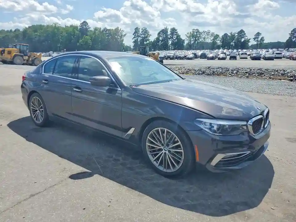 WBAJA5C37HG895037 2017 BMW 5 SERIES-3
