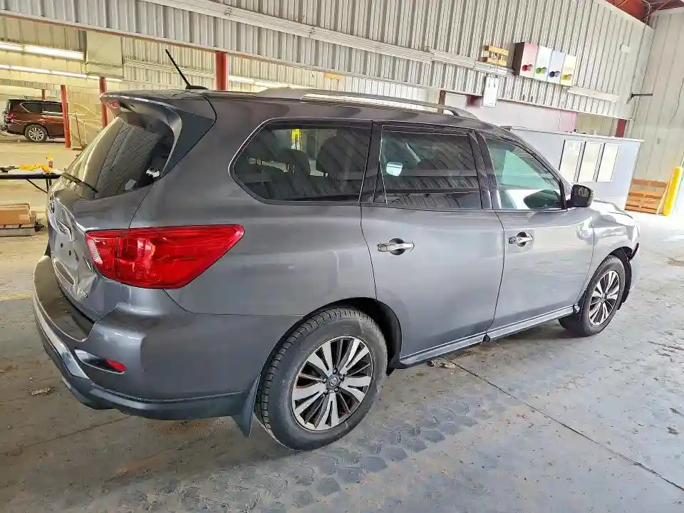 5N1DR2MM3HC911557 2017 NISSAN PATHFINDER-2