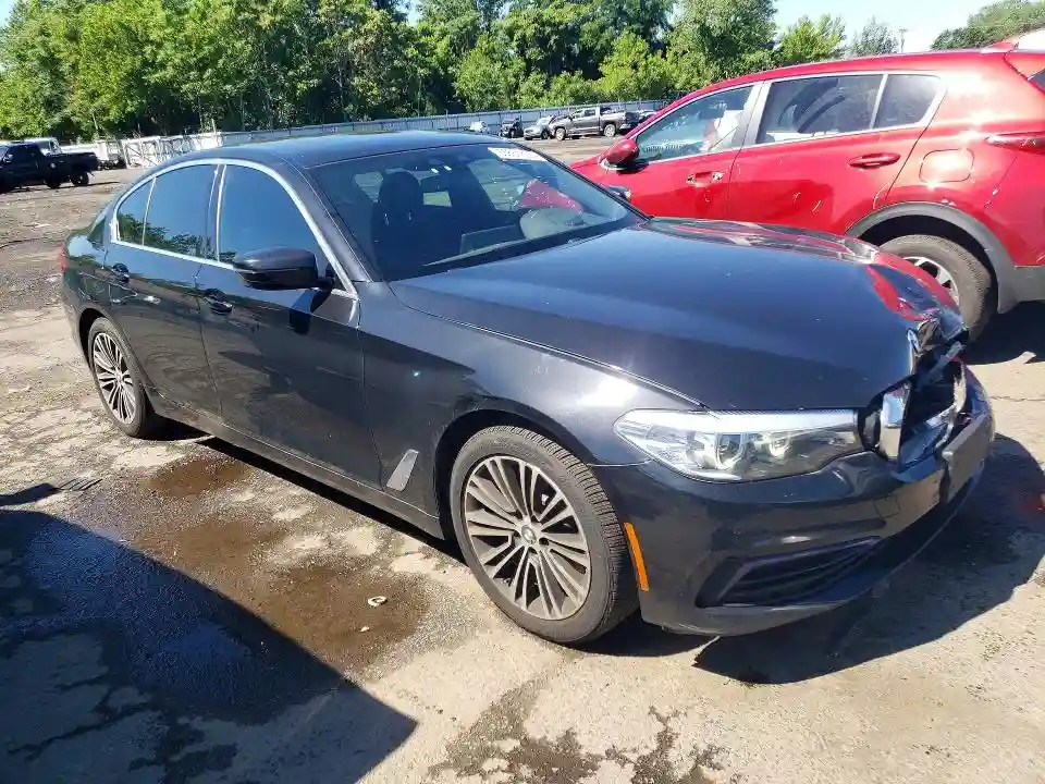 WBAJA7C50KWW05893 2019 BMW 5 SERIES-3