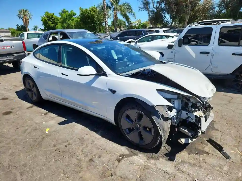 5YJ3E1EA0NF166369 2022 TESLA MODEL 3-3