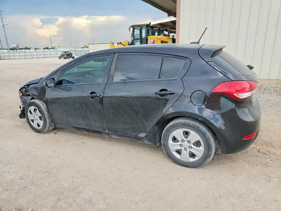 KNAFK5A85H5721593 2017 KIA FORTE-1