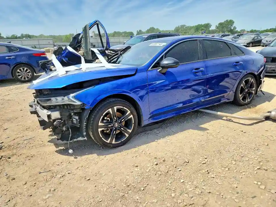 5XXG64J25MG035769 2021 KIA K5-0