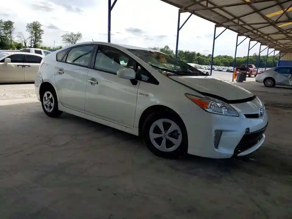 JTDKN3DU8F0464087 2015 TOYOTA PRIUS-3
