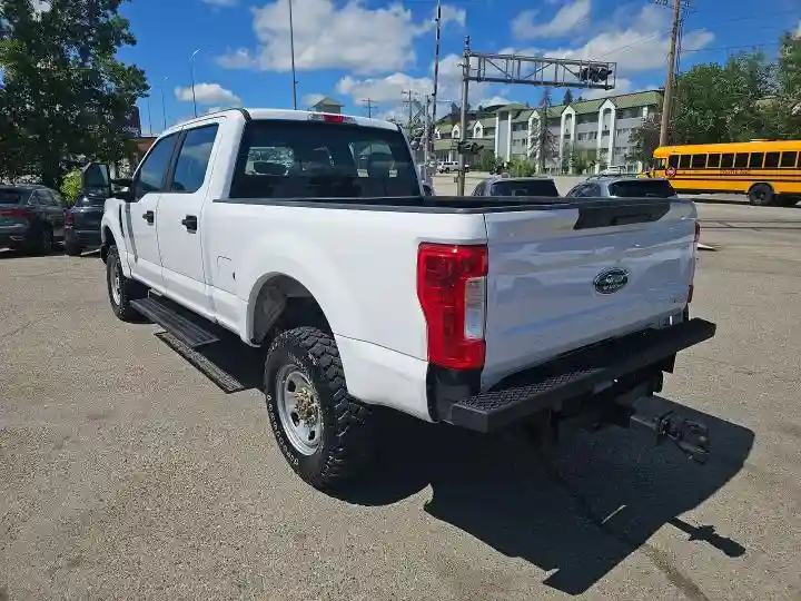 1FT8W3B60HED95980 2017 FORD F350-2