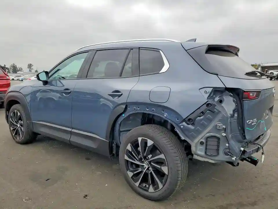 7MMVAAEW7TN146991 2026 MAZDA CX-50-1