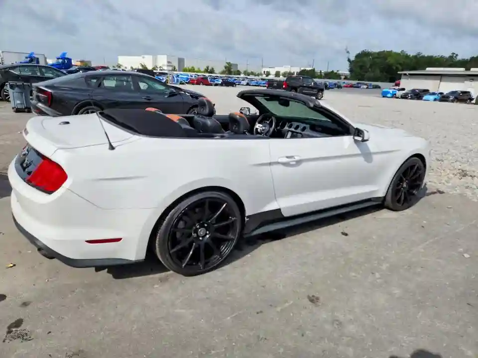 1FATP8UHXL5112812 2020 FORD MUSTANG-2