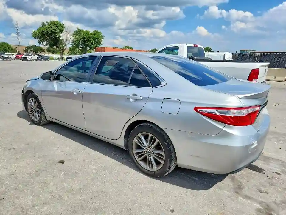 4T1BF1FK3FU895194 2015 TOYOTA CAMRY-1