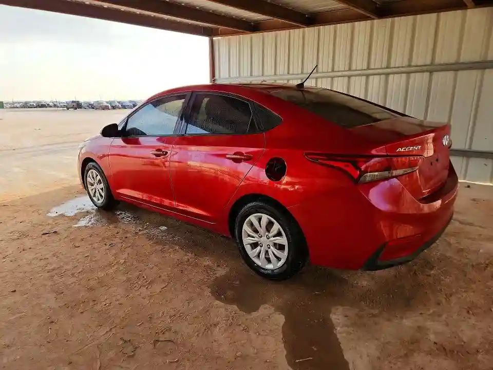 3KPC24A38JE007617 2018 HYUNDAI ACCENT-1