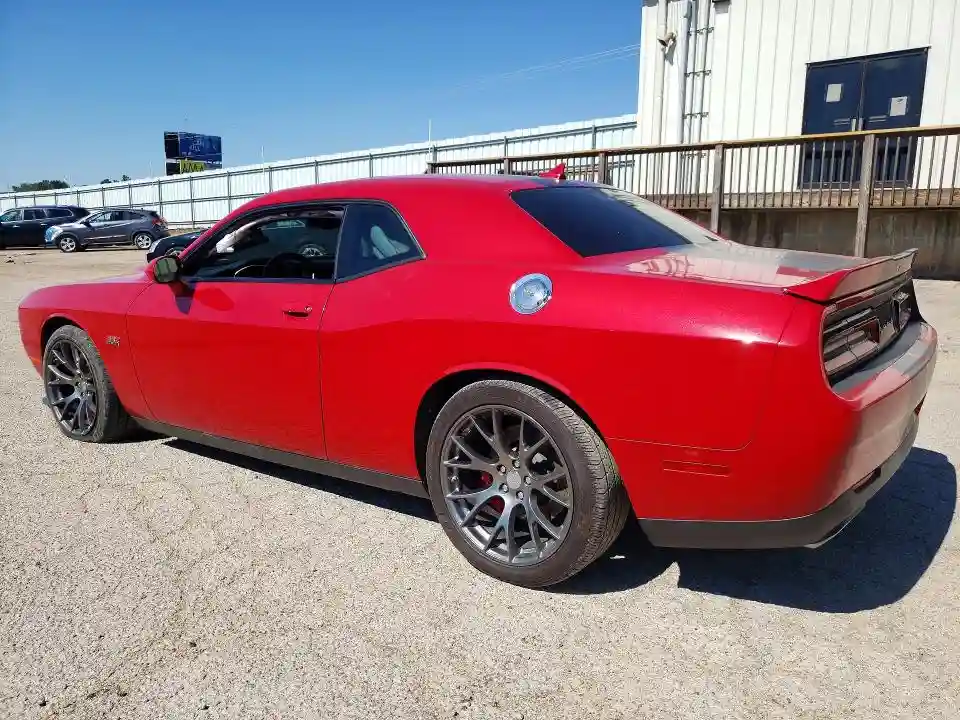 2C3CDZDJ7GH331743 2016 DODGE CHALLENGER-1