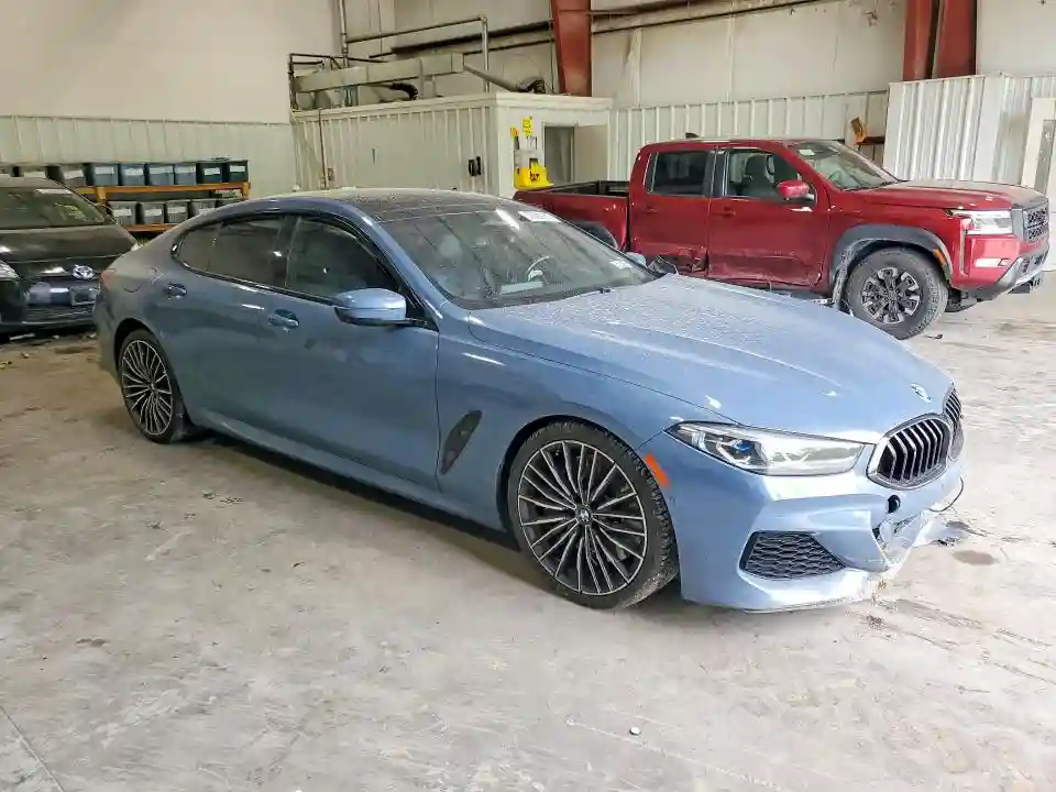 WBAGV8C02MCG42752 2021 BMW M8-3