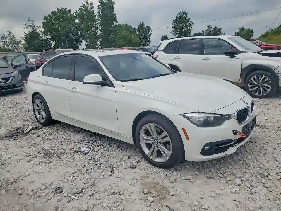 WBA8E9G5XGNU29151 2016 BMW 3 SERIES-3