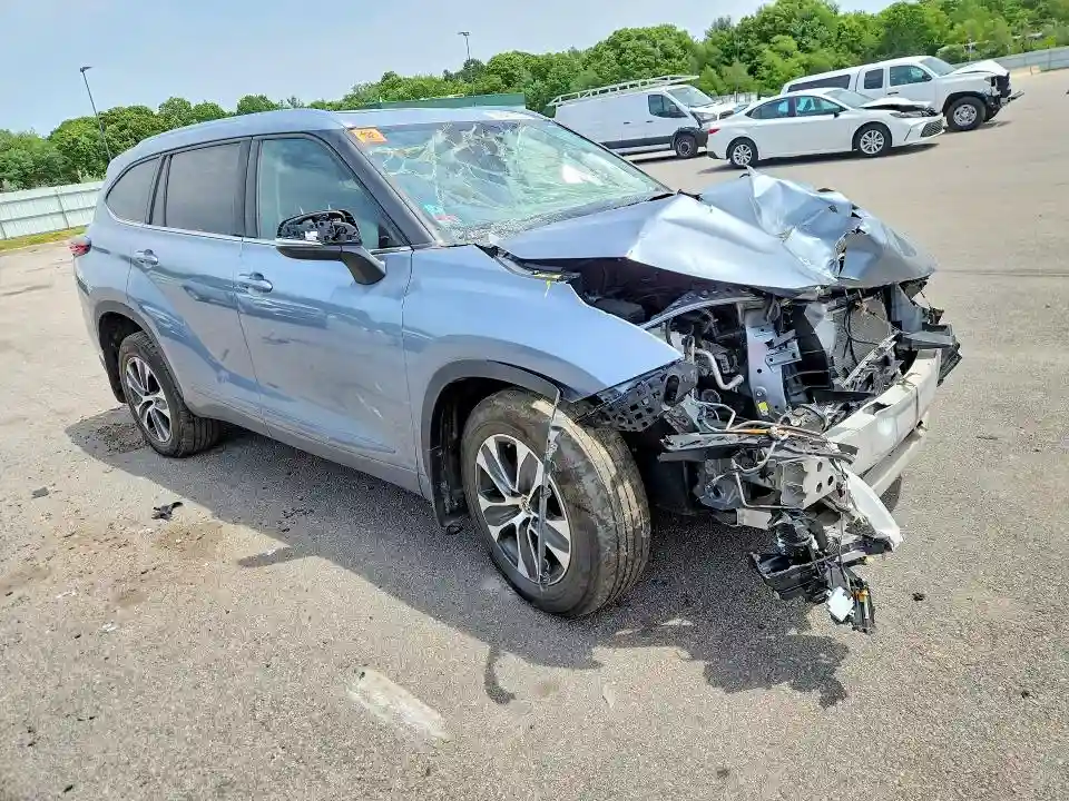 5TDGZRBH9MS108535 2021 TOYOTA HIGHLANDER-3