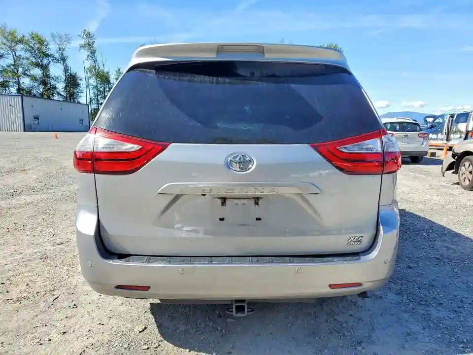 5TDDZ3DC5HS185216 2017 TOYOTA SIENNA-5