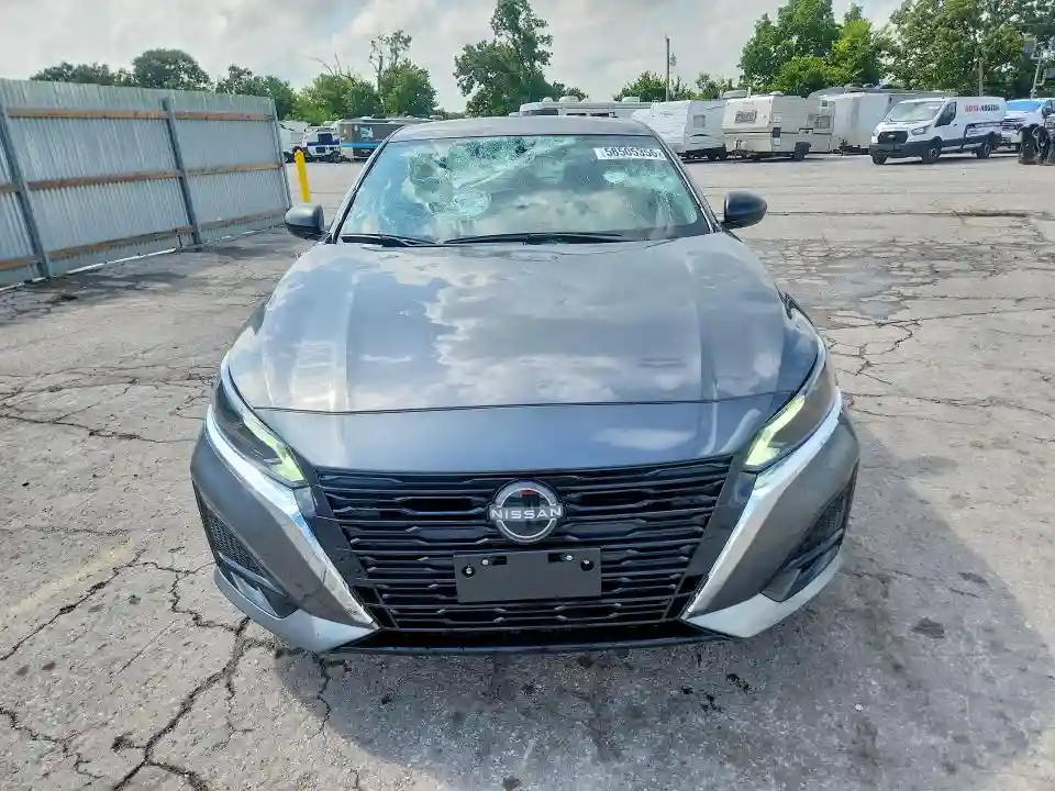 1N4BL4DV4SN396961 2025 NISSAN ALTIMA-4