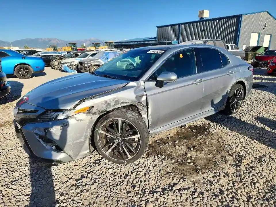 4T1KZ1AKXLU036811 2020 TOYOTA CAMRY-0