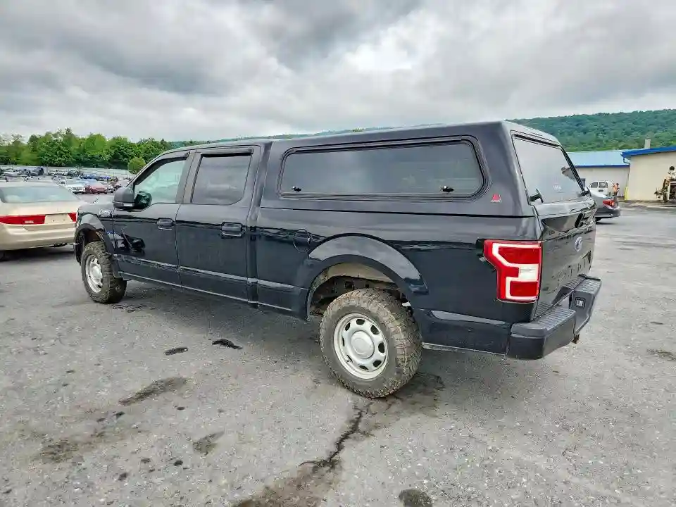 1FTFW1E58JFD96924 2018 FORD F150-1