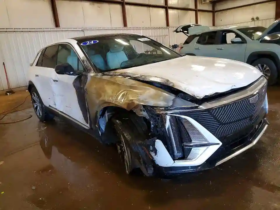 1GYKPPRL9RZ103625 2024 CADILLAC LYRIQ-3
