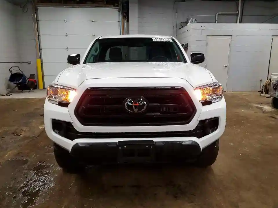 3TYSX5EN2MT010171 2021 TOYOTA TACOMA-4