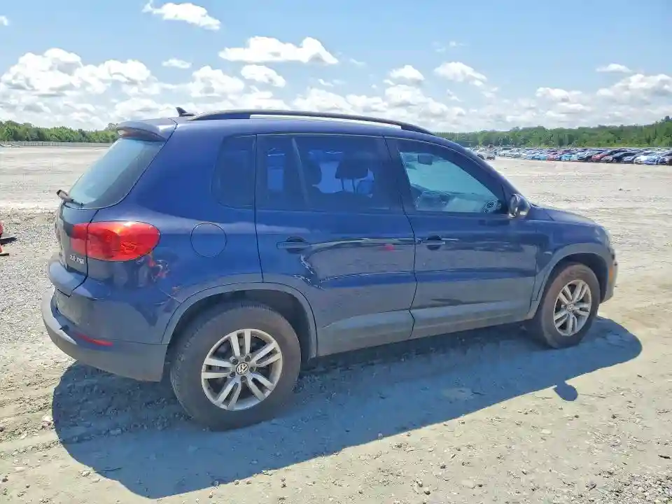 WVGAV7AX3FW510743 2015 VOLKSWAGEN TIGUAN-2