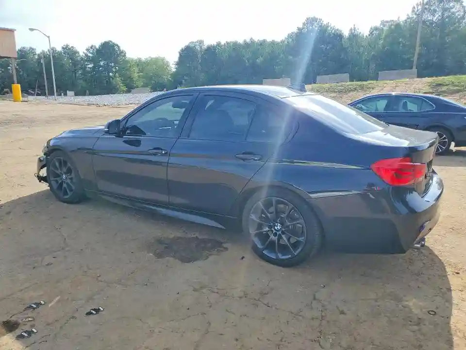 WBA8B9G50JNU98382 2018 BMW 3 SERIES-1