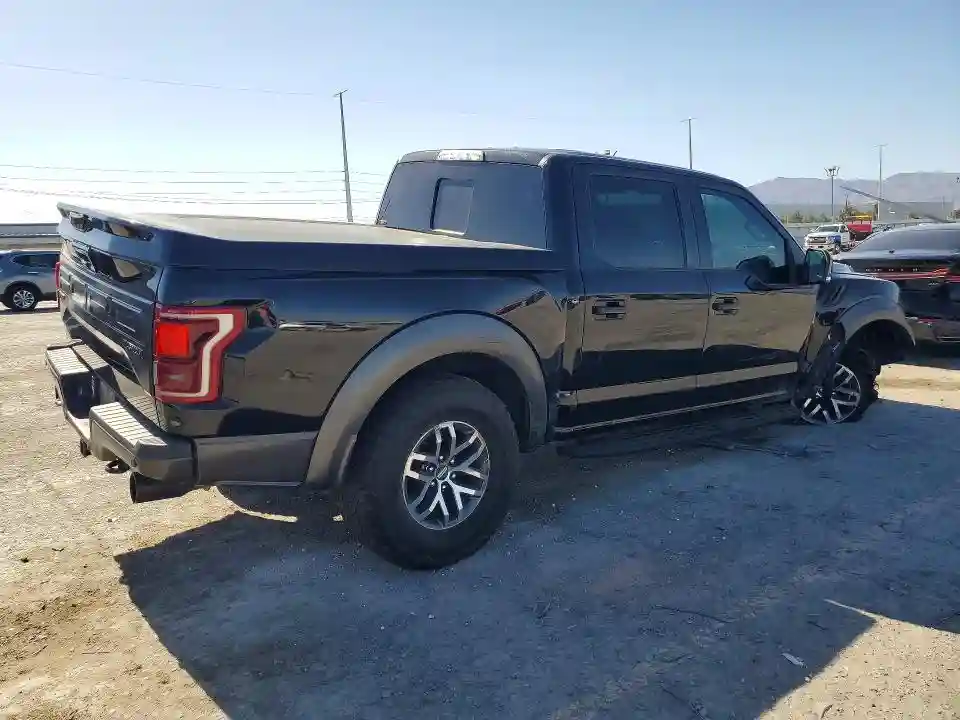 1FTFW1RG4JFB27959 2018 FORD F150-2