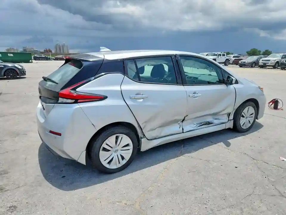 1N4AZ1BV3PC561896 2023 NISSAN LEAF-2