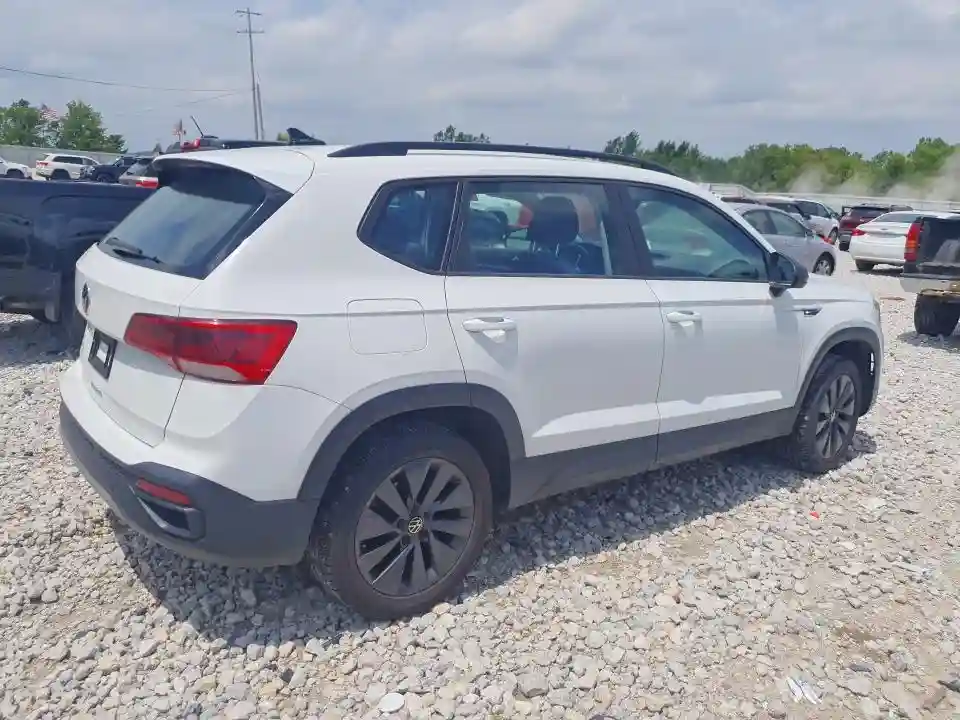 3VVDX7B28PM320518 2023 VOLKSWAGEN TAOS S-2