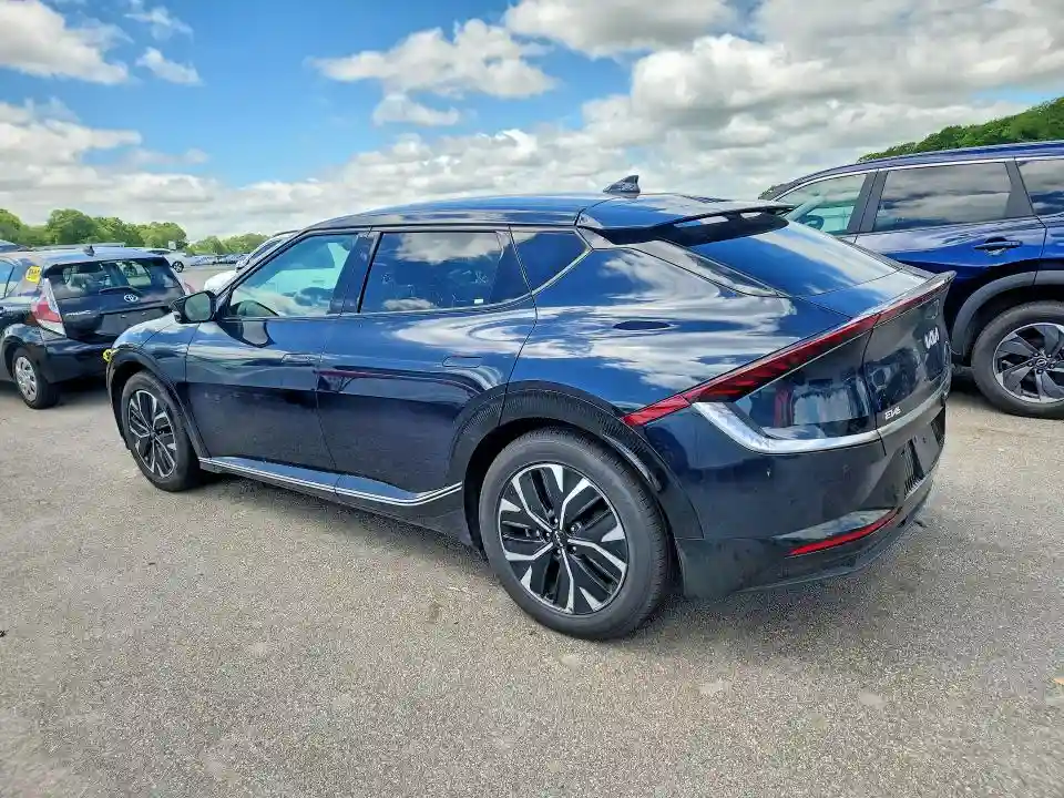 KNDC34LA1R5205388 2024 KIA ALL OTHER-1