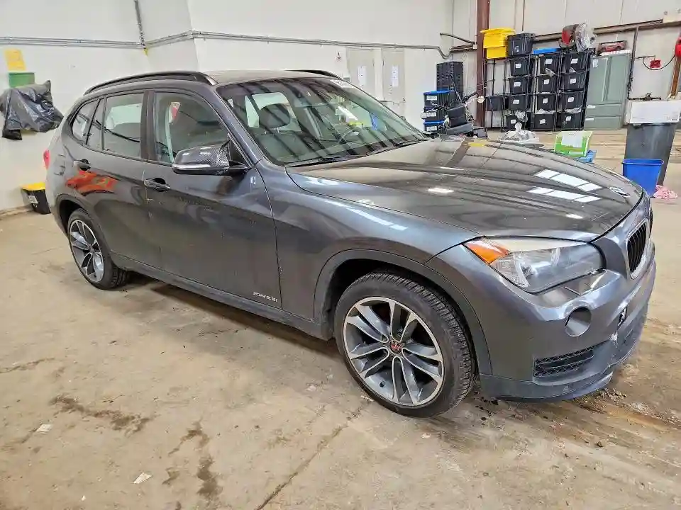 WBAVL1C59FVY36358 2015 BMW X1-3