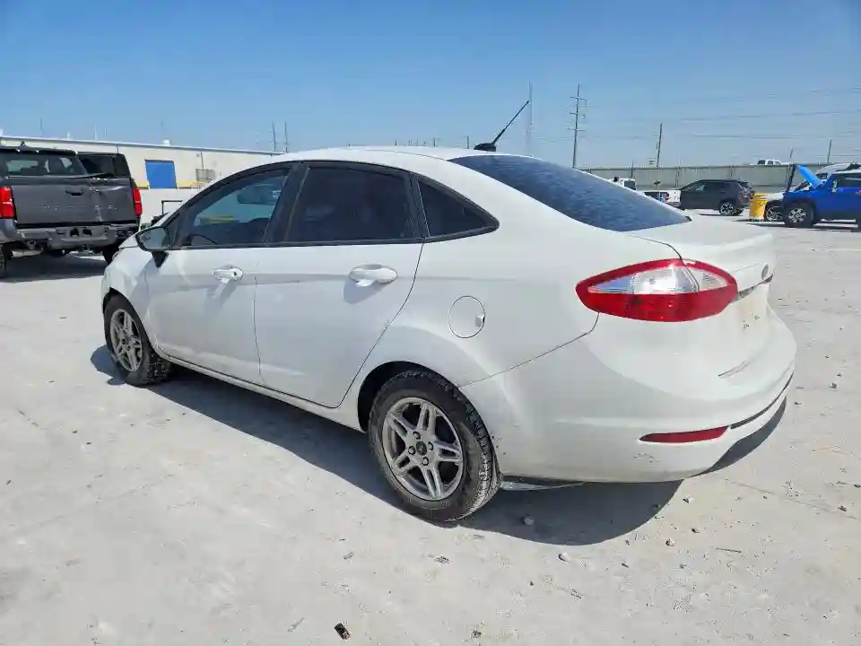 3FADP4BJXJM124730 2018 FORD FIESTA-1