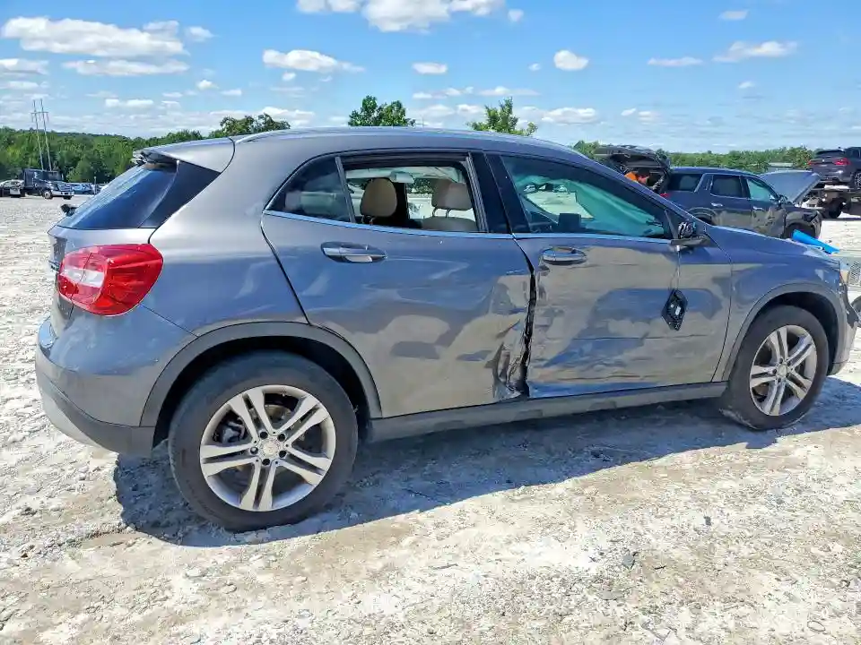 WDCTG4EB7KJ602900 2019 MERCEDES-BENZ GLA-CLASS-4