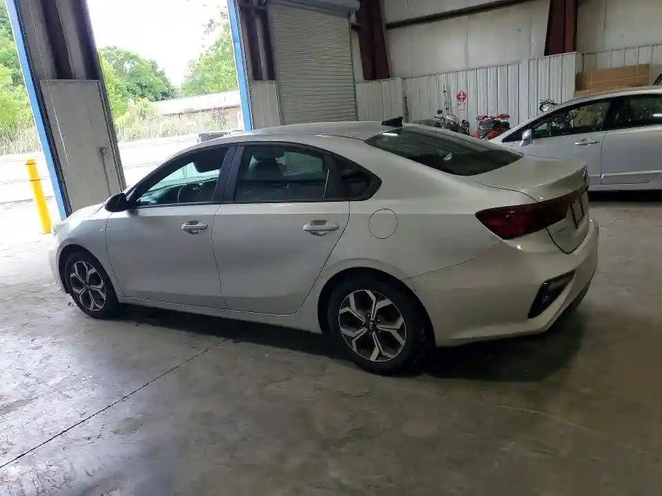 3KPF24AD0ME334510 2021 KIA FORTE-1
