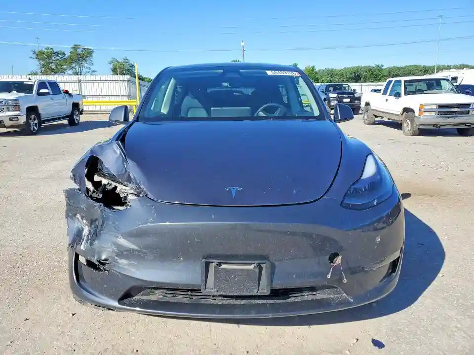 7SAYGDEE9PF877515 2023 TESLA MODEL Y-4