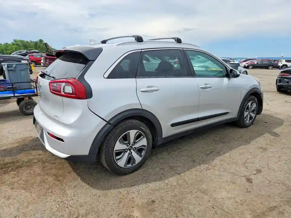 KNDCB3LC8K5217395 2019 KIA NIRO-2