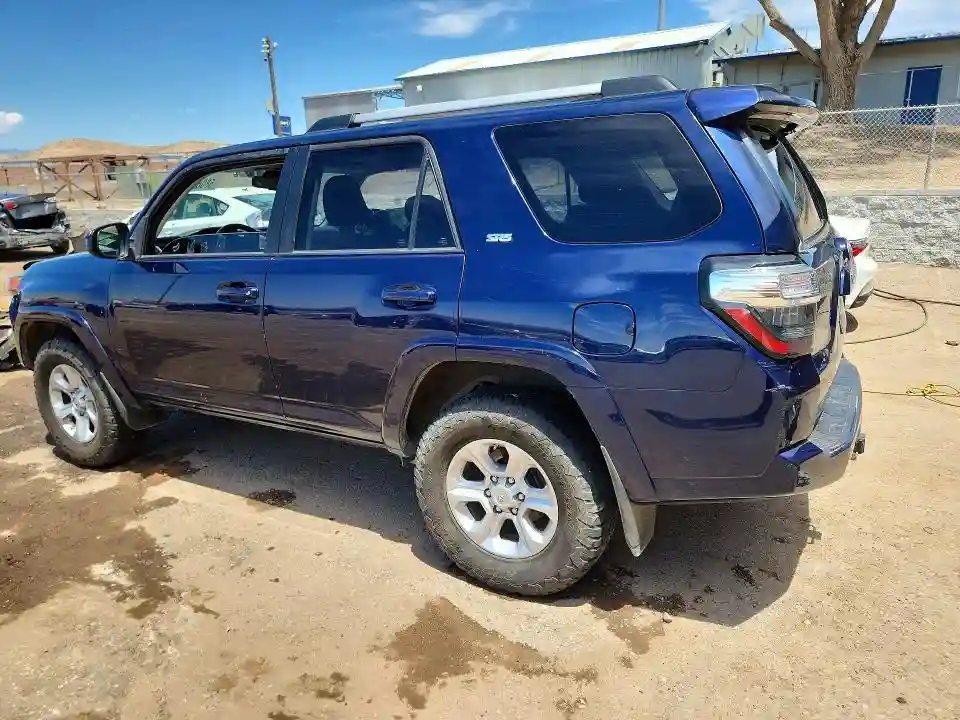 JTEMU5JR3M5940832 2021 TOYOTA 4RUNNER-1