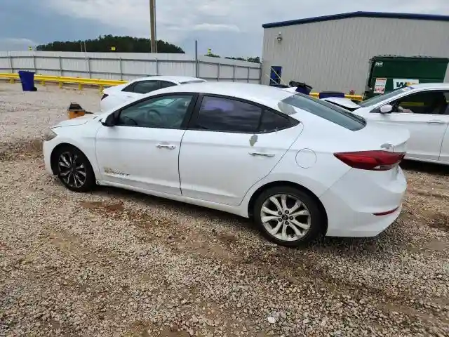 5NPD74LF9HH151311 2017 HYUNDAI ELANTRA-1