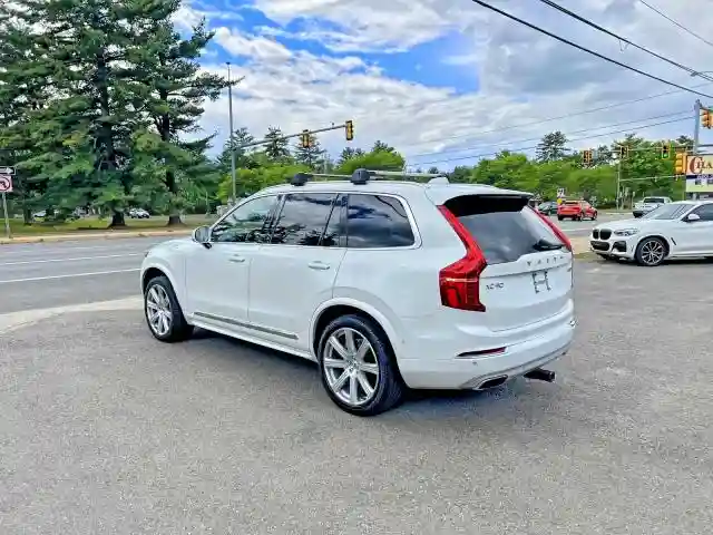 YV4A22PL0K1499418 2019 VOLVO XC90-2