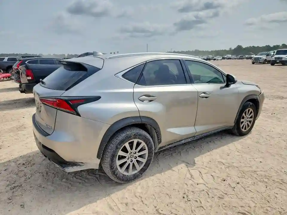 JTJYARBZ6J2110506 2018 LEXUS NX-2