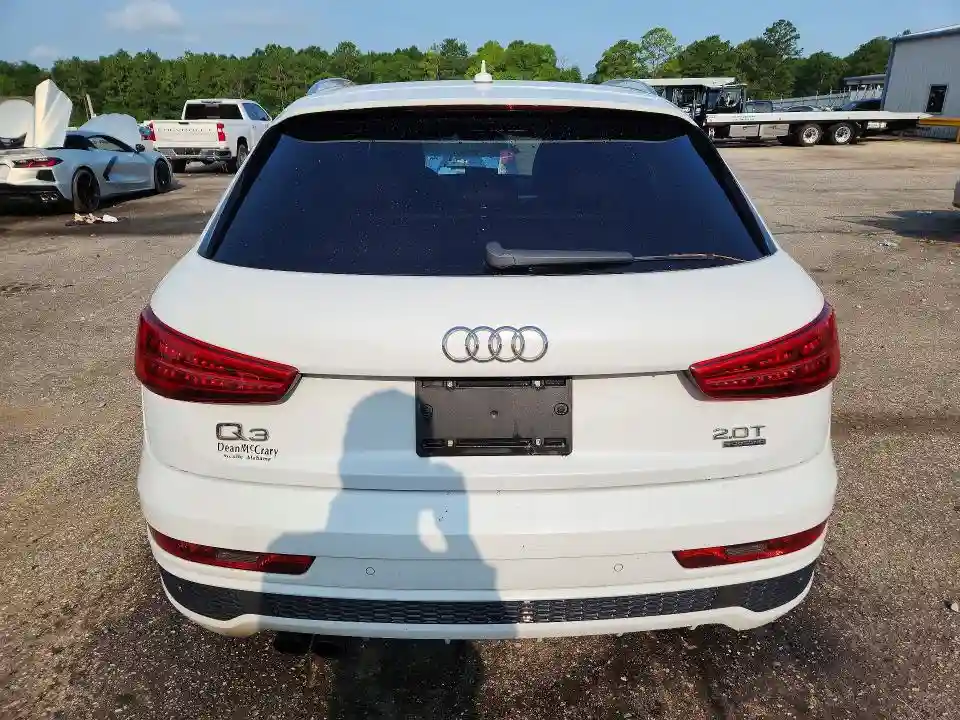 WA1GCCFS6HR001879 2017 AUDI Q3-5
